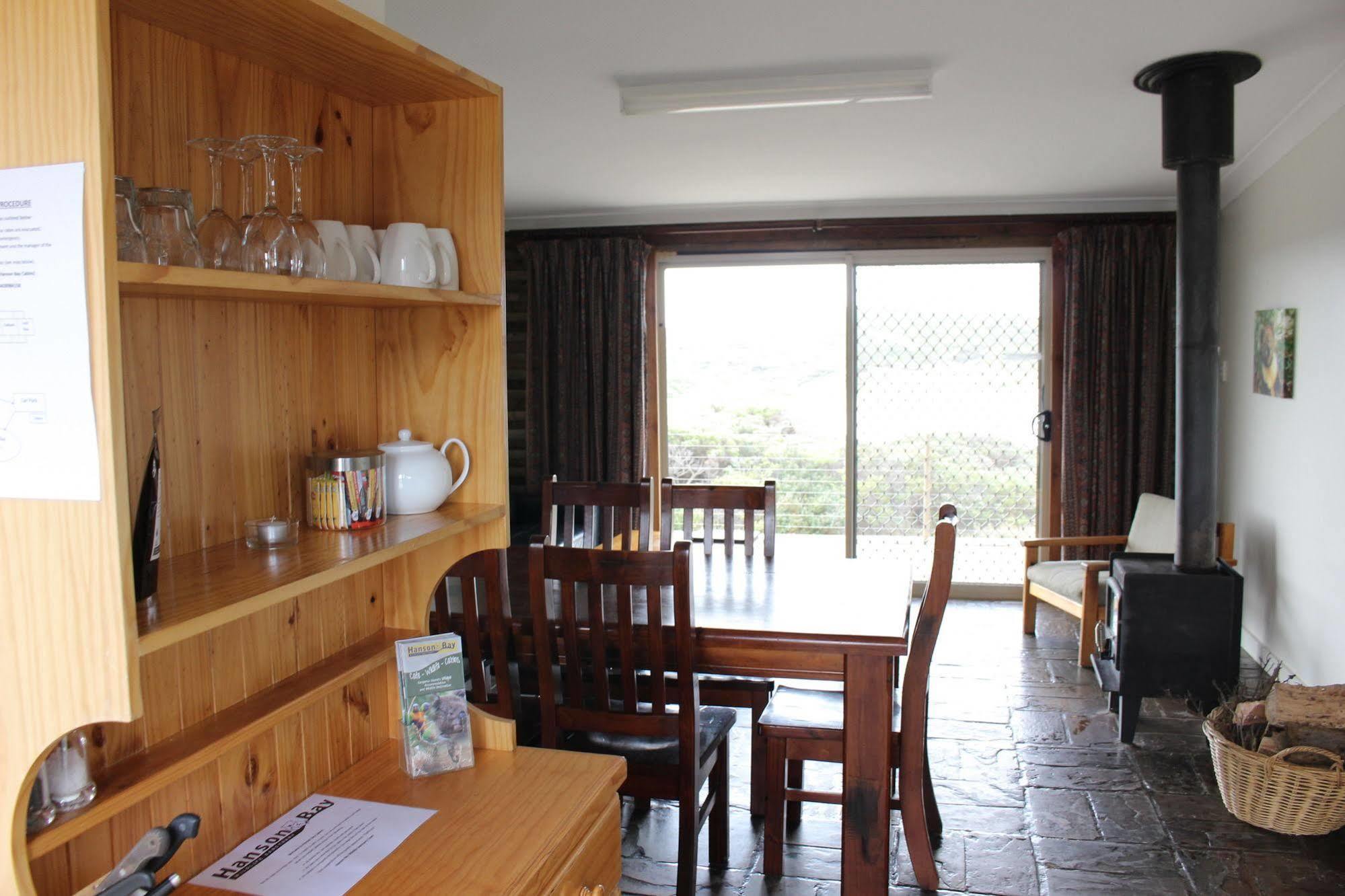 Hanson Bay Cabins Кингскот Экстерьер фото