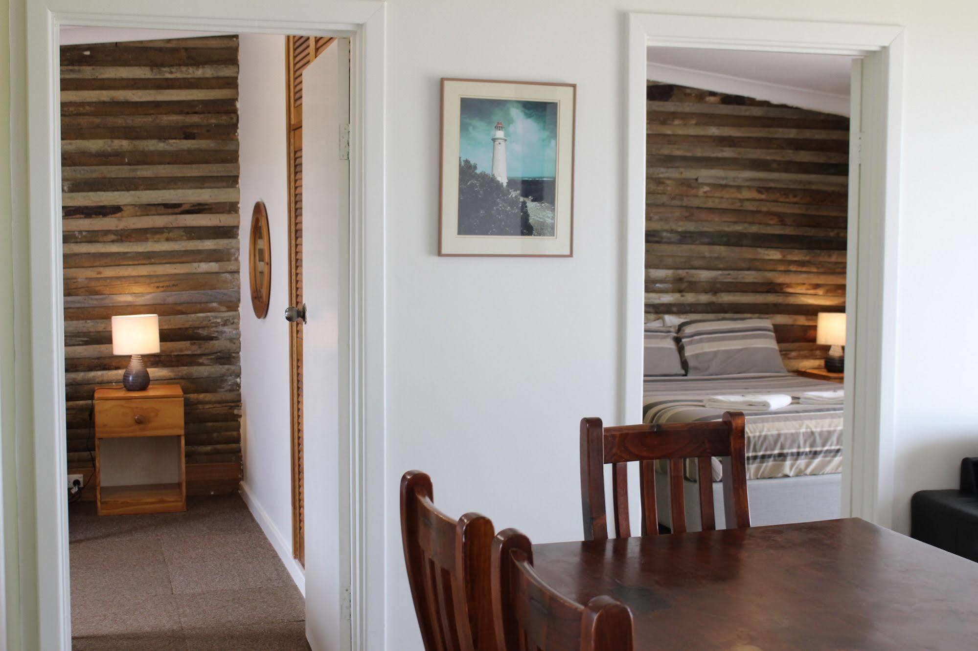 Hanson Bay Cabins Кингскот Экстерьер фото